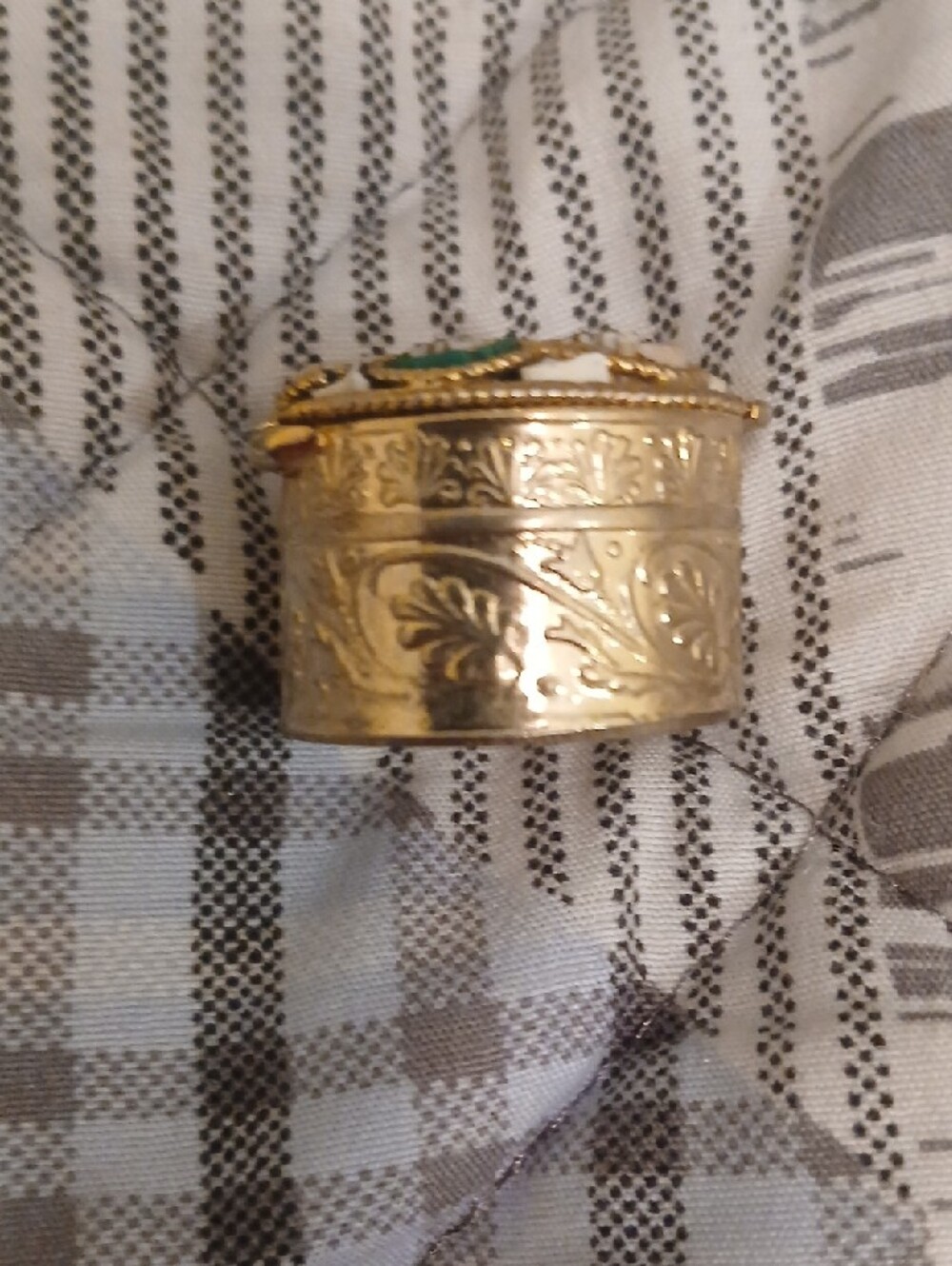 Mini Gold-Tone Floral Murano Enamel Decorative Trinket Box - Green & White - Picture 3 of 4